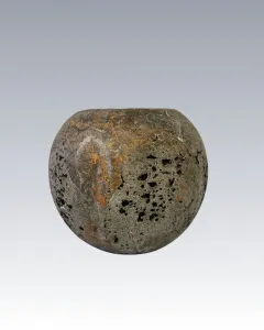 Gorka Lívia (1925–2011) – Samottos gömbváza