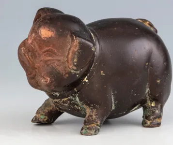 Bécsibronz figurális szobor – Malac