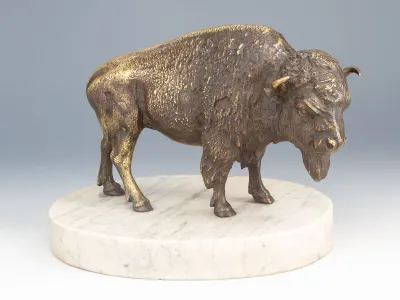 Bronz figurális szobor – Bölény